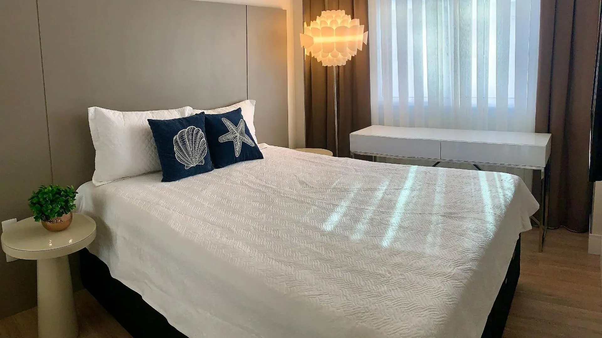 Apartamento Varandas Do Atlantico - O Seu Paraiso A Beira Mar Bombinhas