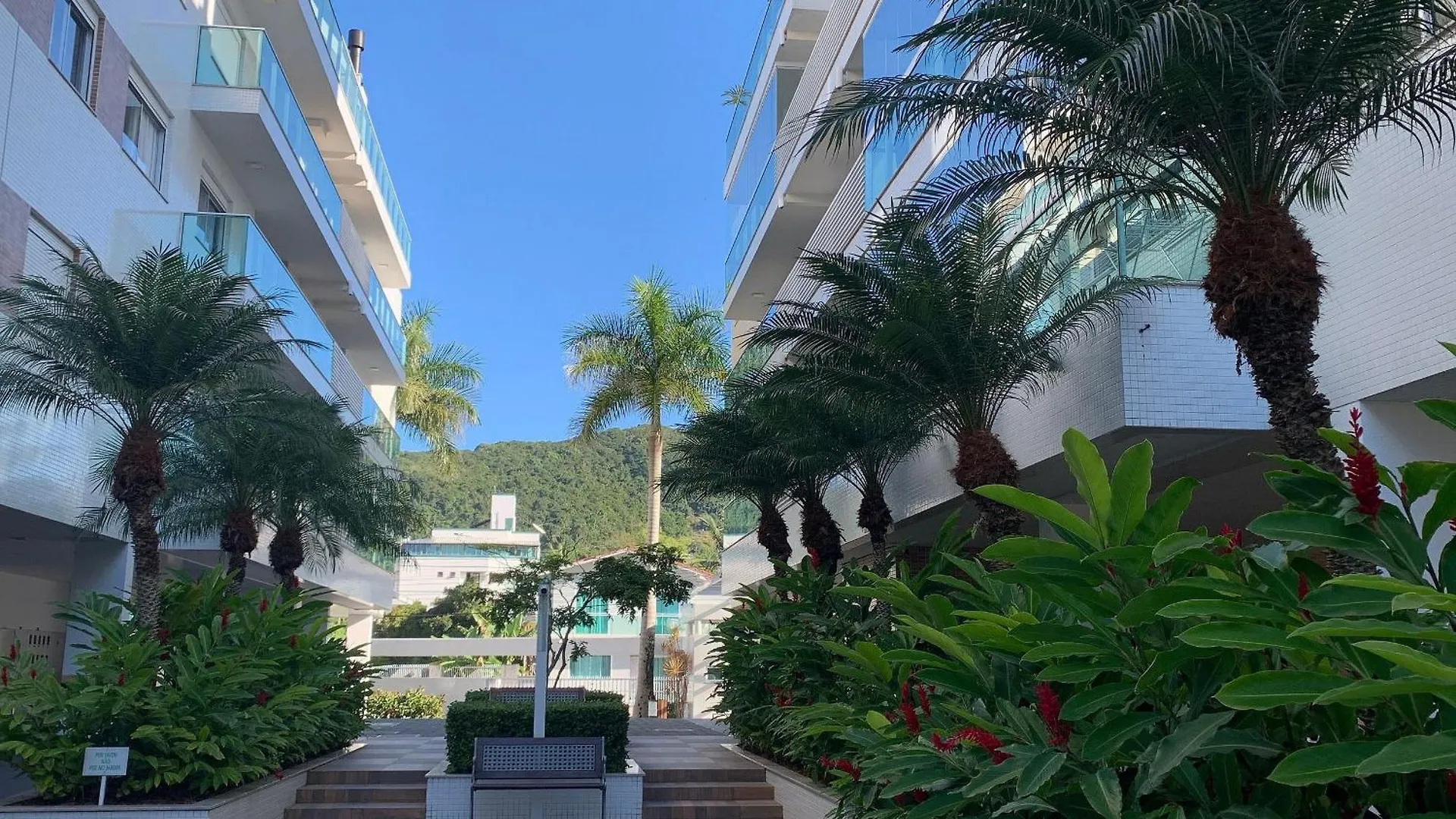 Apartamento Varandas Do Atlantico - O Seu Paraiso A Beira Mar Bombinhas